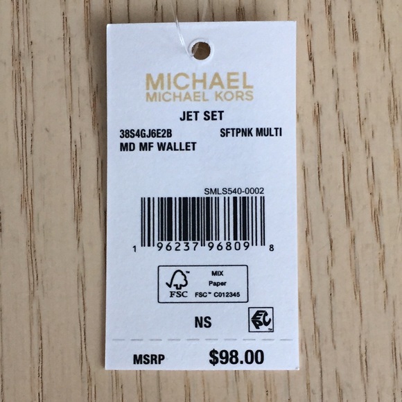 Michael Kors Jet Set Soft Pink Multi Wallet - Picture 7 of 7